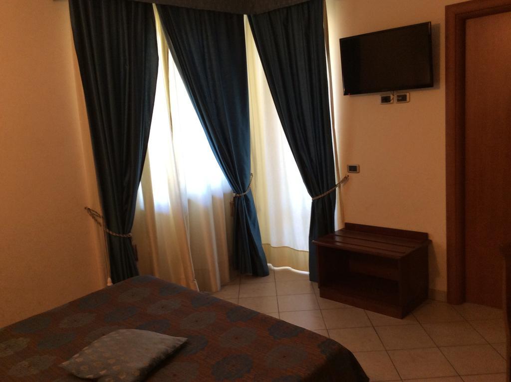 Cridda Hotel & Restaurant Джиццерия Номер фото