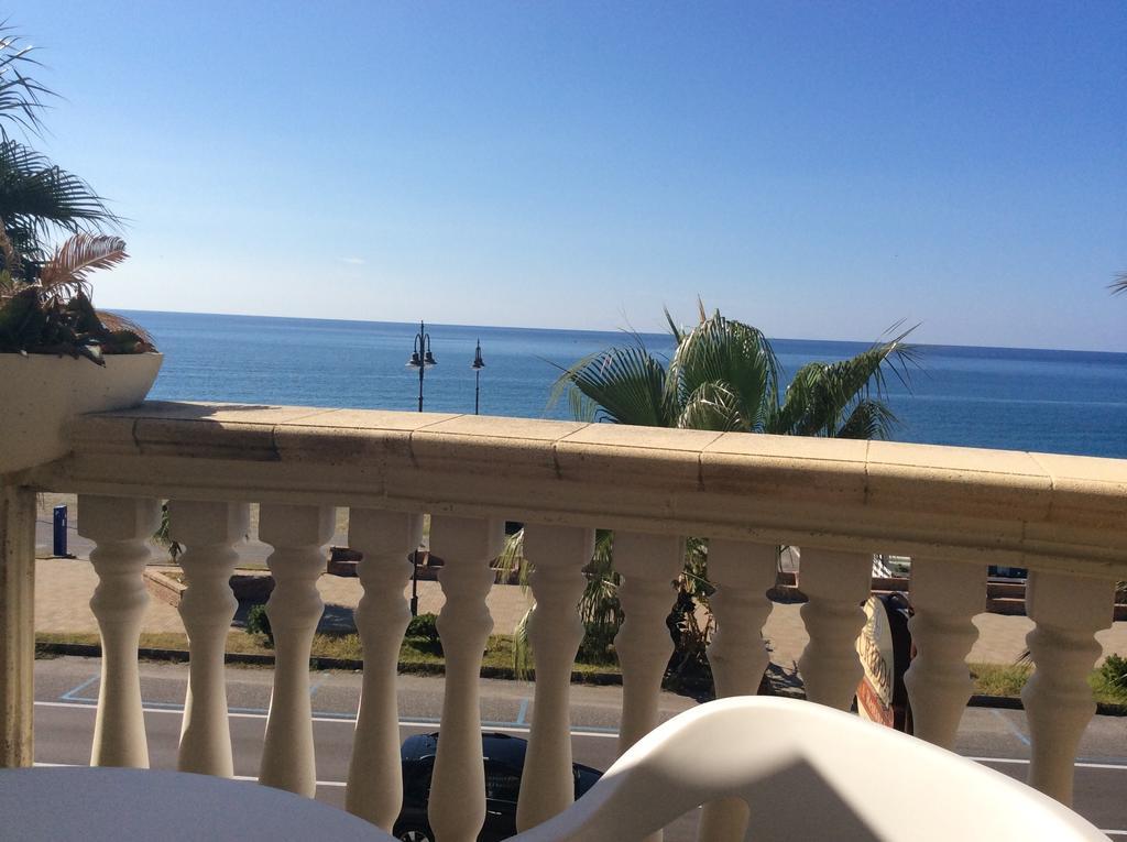 Cridda Hotel & Restaurant Джиццерия Экстерьер фото