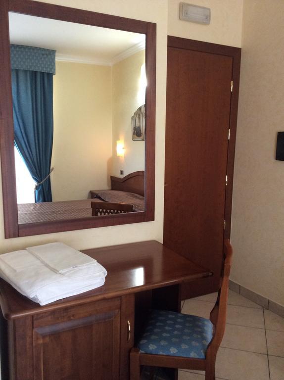 Cridda Hotel & Restaurant Джиццерия Номер фото